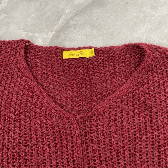 Women's Dee Elle 3/4th Sleeve V-Neck Sweater Large - Picture 13 of 16